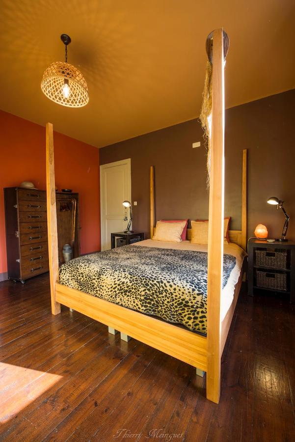 Au Plaisir Hotel Hastiere-par-dela Bagian luar foto