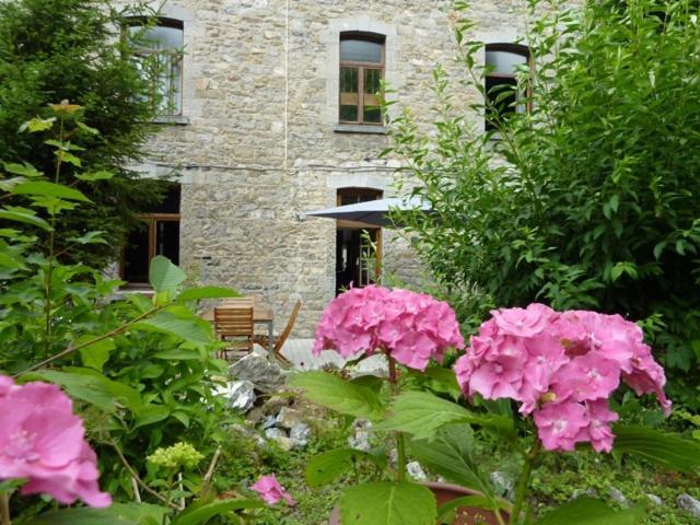 Au Plaisir Hotel Hastiere-par-dela Bagian luar foto